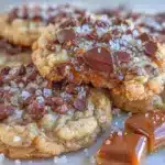Christmas Crack Cookies - featured image