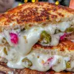 pickle grilled cheese sandwich - featured image