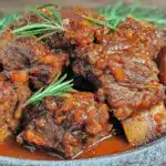 slow cooker short ribs recipe - featured image