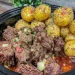 crockpot garlic butter beef bites - featured image