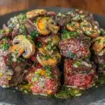 keto garlic butter steak bites - featured image